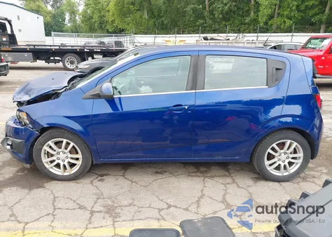 2012 Chevrolet Sonic 2Lt z USA, uszkodzony, nr VIN 1G1JC6SH8C4209669